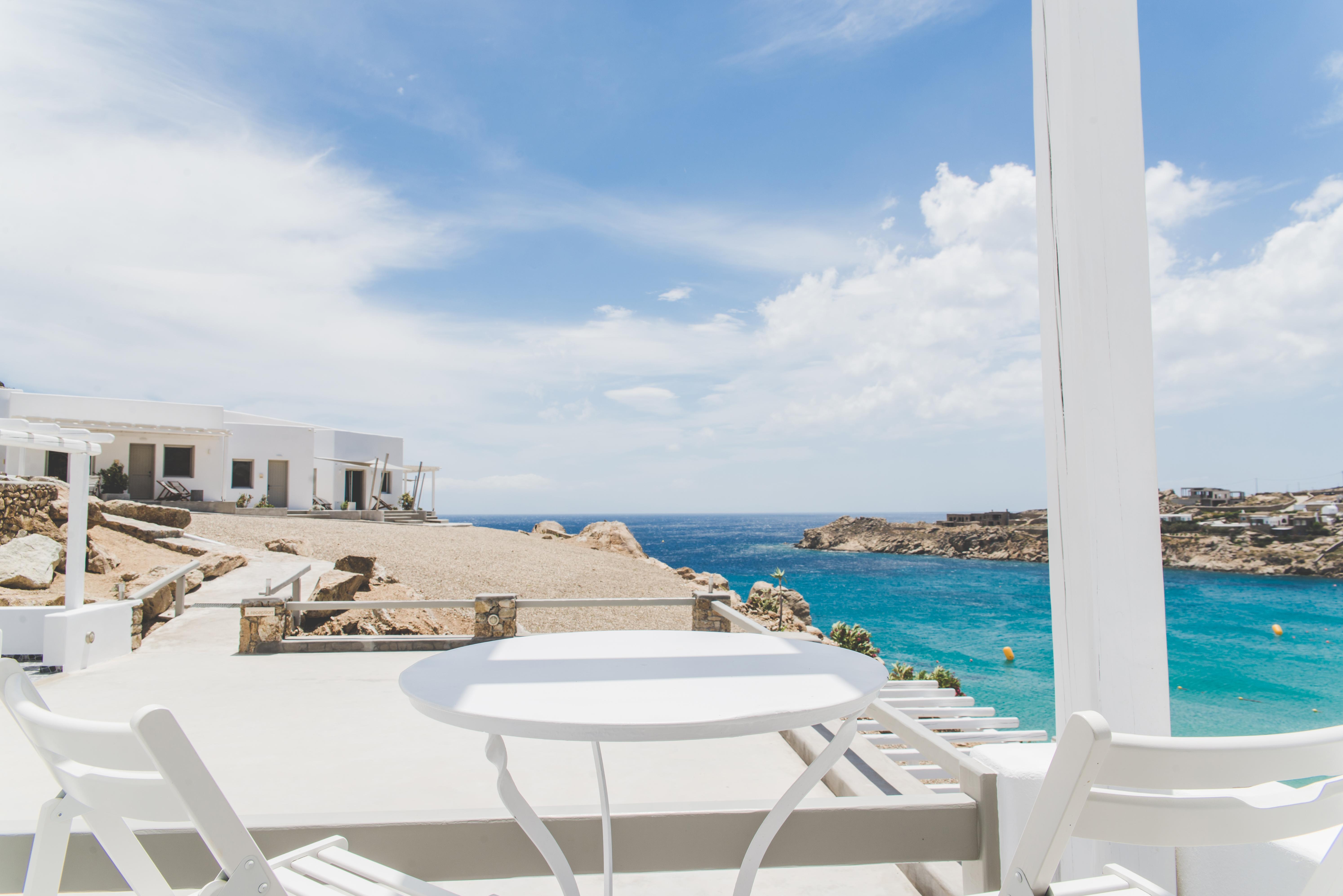 Super Paradise Suites Bagian luar foto