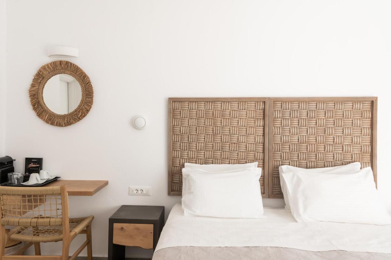 Super Paradise Suites Bagian luar foto