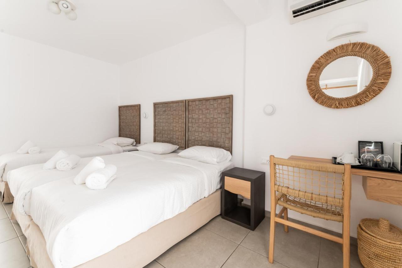 Super Paradise Suites Bagian luar foto