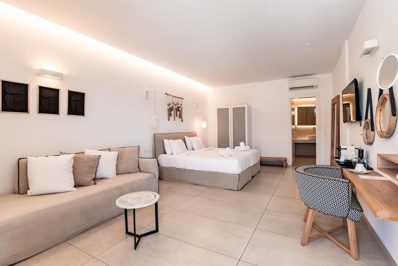 Super Paradise Suites Bagian luar foto