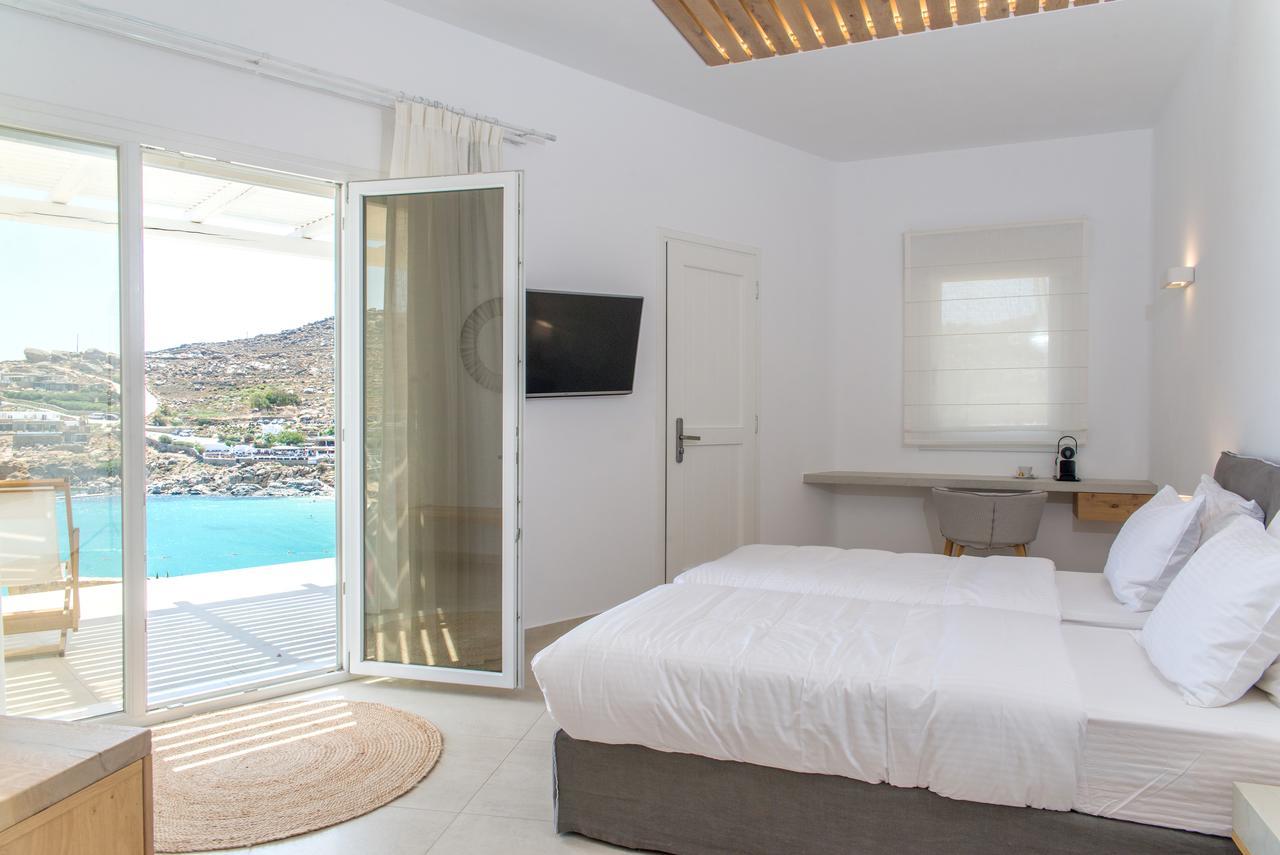 Super Paradise Suites Bagian luar foto